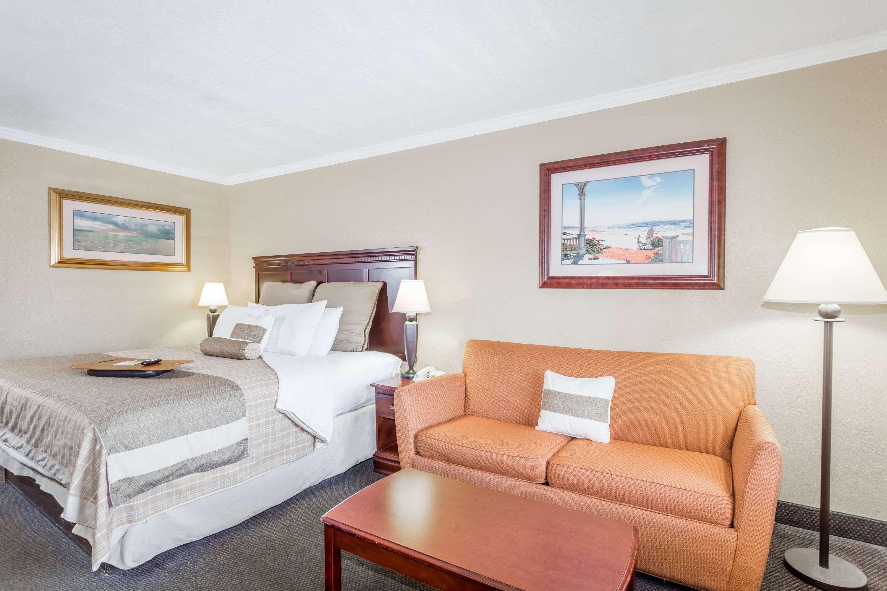 Days Inn By Wyndham Destin Esterno foto